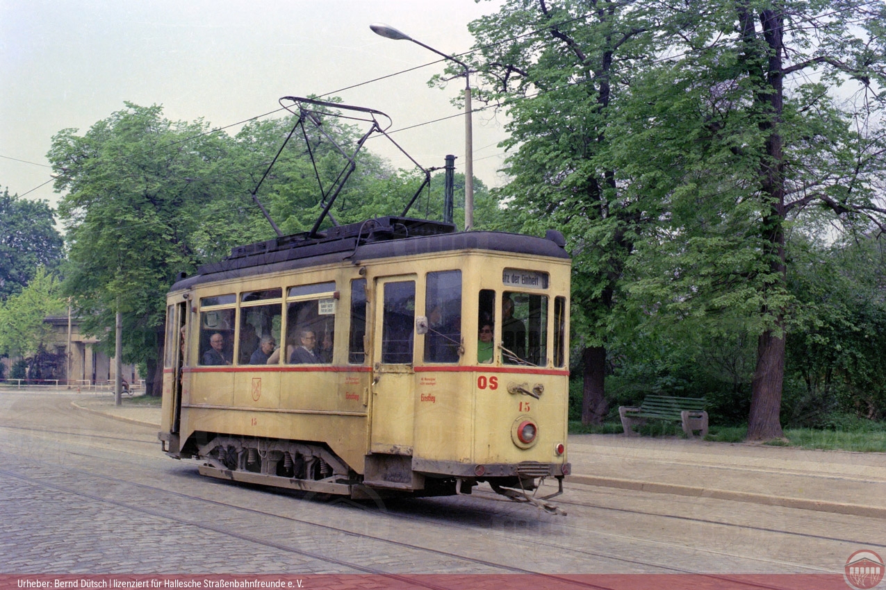 Foto von Triebwagen 15 in Naumburg am Salztor