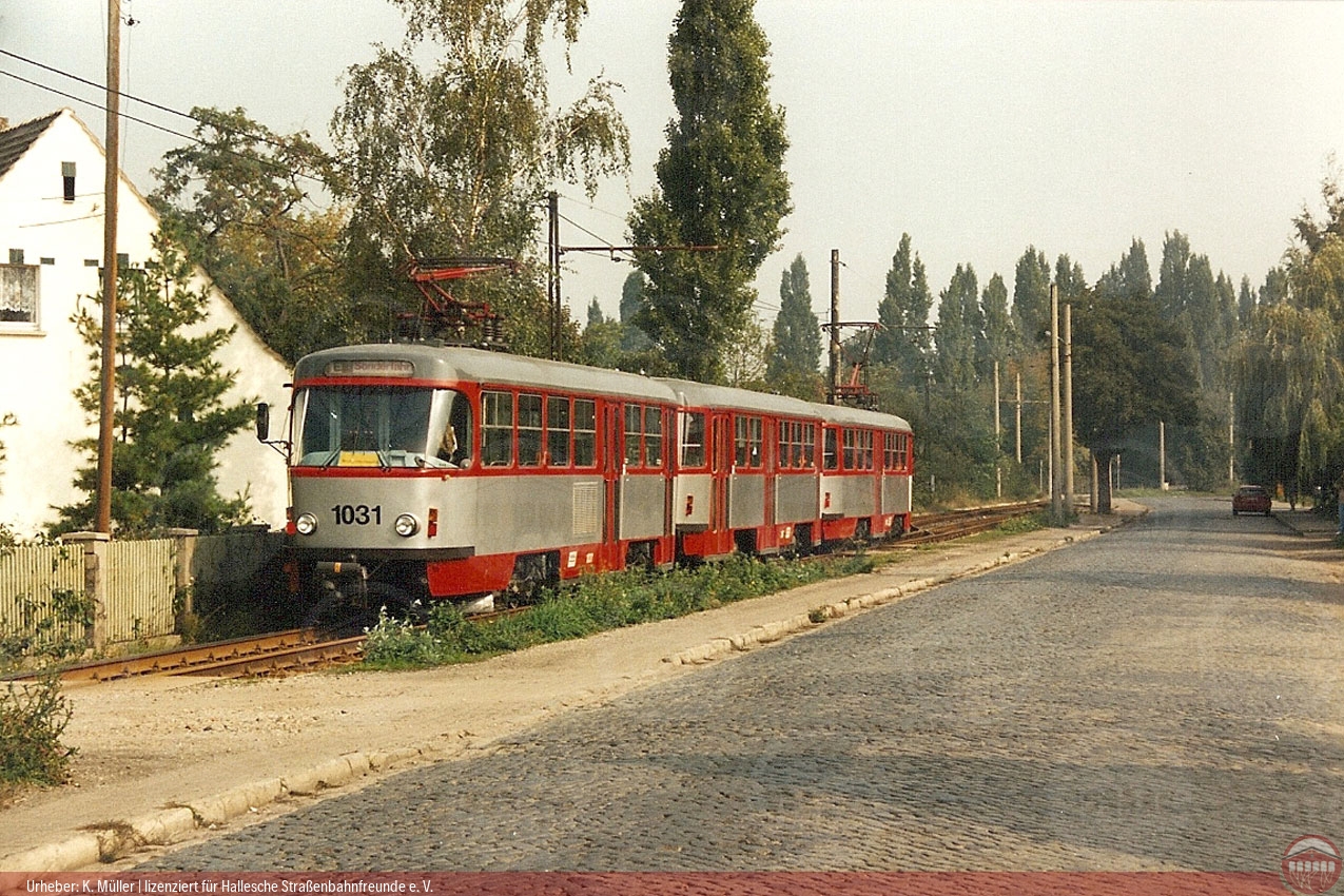 Foto des Tatra-Zuges 1030/150/1031 in Merseburg, Naumburger Straße